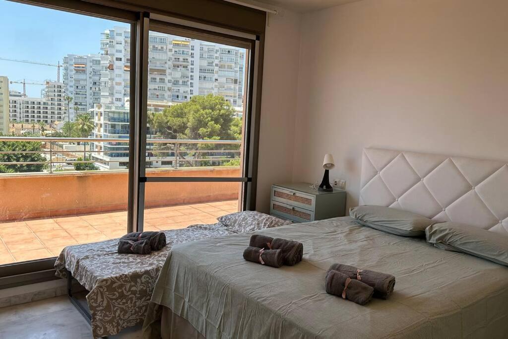 شقة Atico Puerto Marina 2 Hab Con Piscina, 500M De La Plata توريمولينوس المظهر الخارجي الصورة