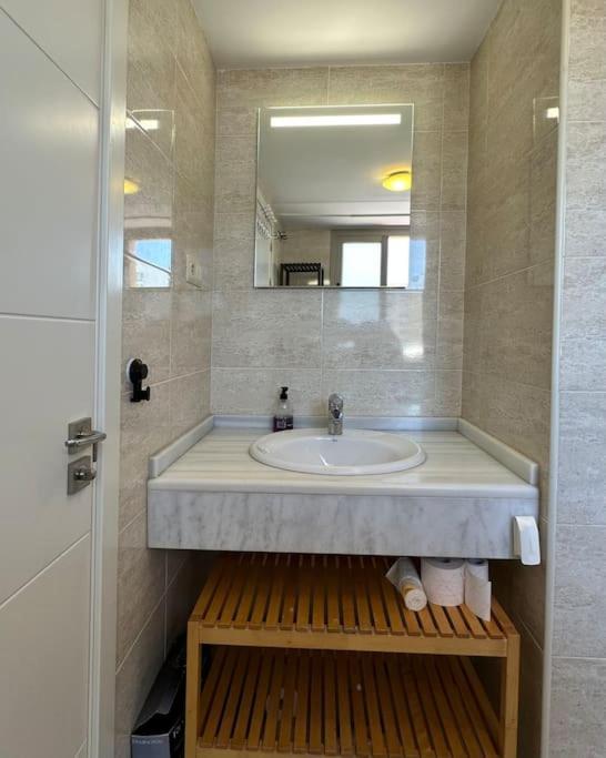 شقة Atico Puerto Marina 2 Hab Con Piscina, 500M De La Plata توريمولينوس المظهر الخارجي الصورة