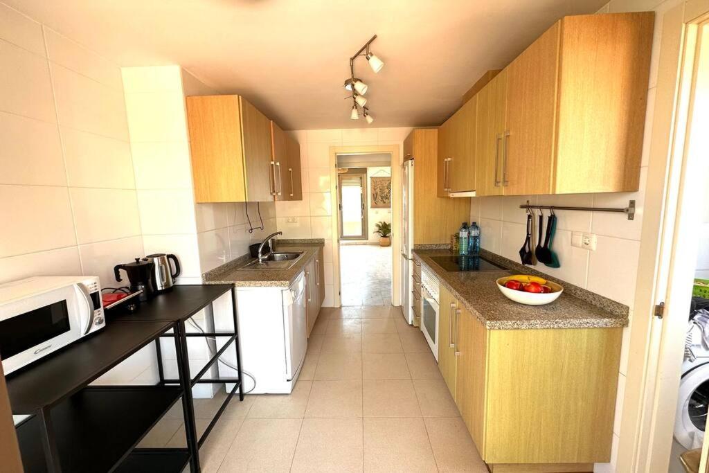 شقة Atico Puerto Marina 2 Hab Con Piscina, 500M De La Plata توريمولينوس المظهر الخارجي الصورة
