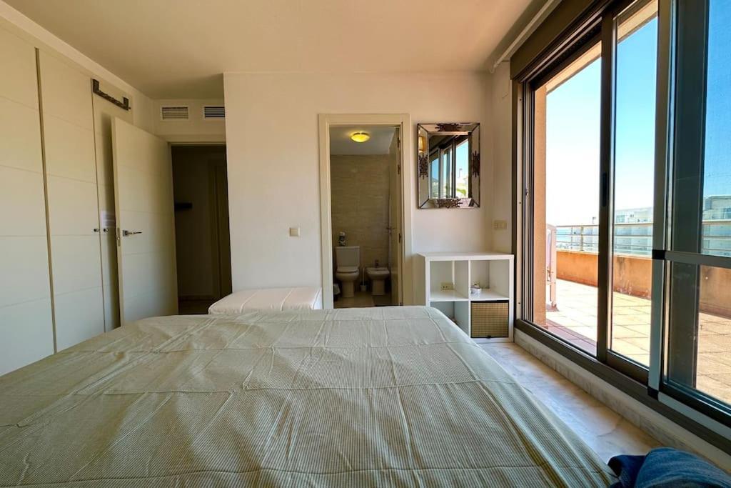 شقة Atico Puerto Marina 2 Hab Con Piscina, 500M De La Plata توريمولينوس المظهر الخارجي الصورة