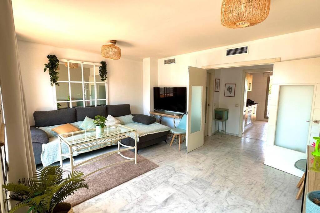 شقة Atico Puerto Marina 2 Hab Con Piscina, 500M De La Plata توريمولينوس المظهر الخارجي الصورة
