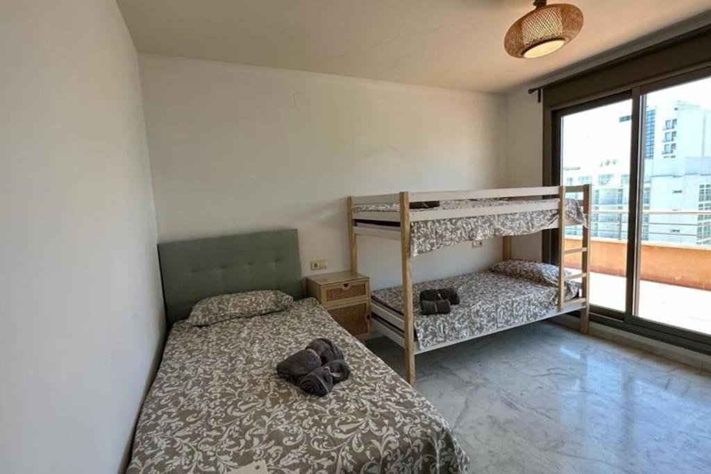 شقة Atico Puerto Marina 2 Hab Con Piscina, 500M De La Plata توريمولينوس المظهر الخارجي الصورة