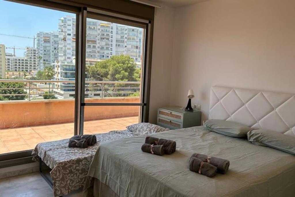 شقة Atico Puerto Marina 2 Hab Con Piscina, 500M De La Plata توريمولينوس المظهر الخارجي الصورة