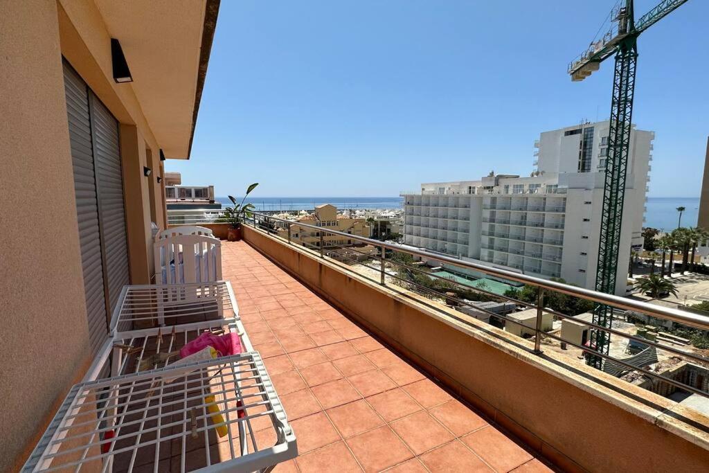شقة Atico Puerto Marina 2 Hab Con Piscina, 500M De La Plata توريمولينوس المظهر الخارجي الصورة