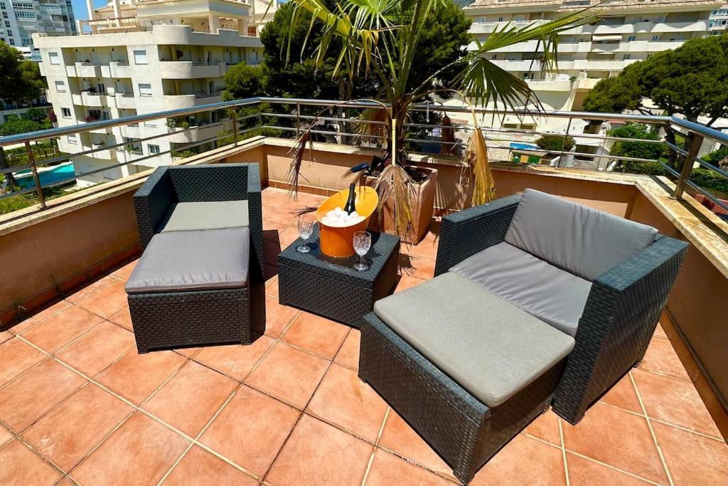 شقة Atico Puerto Marina 2 Hab Con Piscina, 500M De La Plata توريمولينوس المظهر الخارجي الصورة